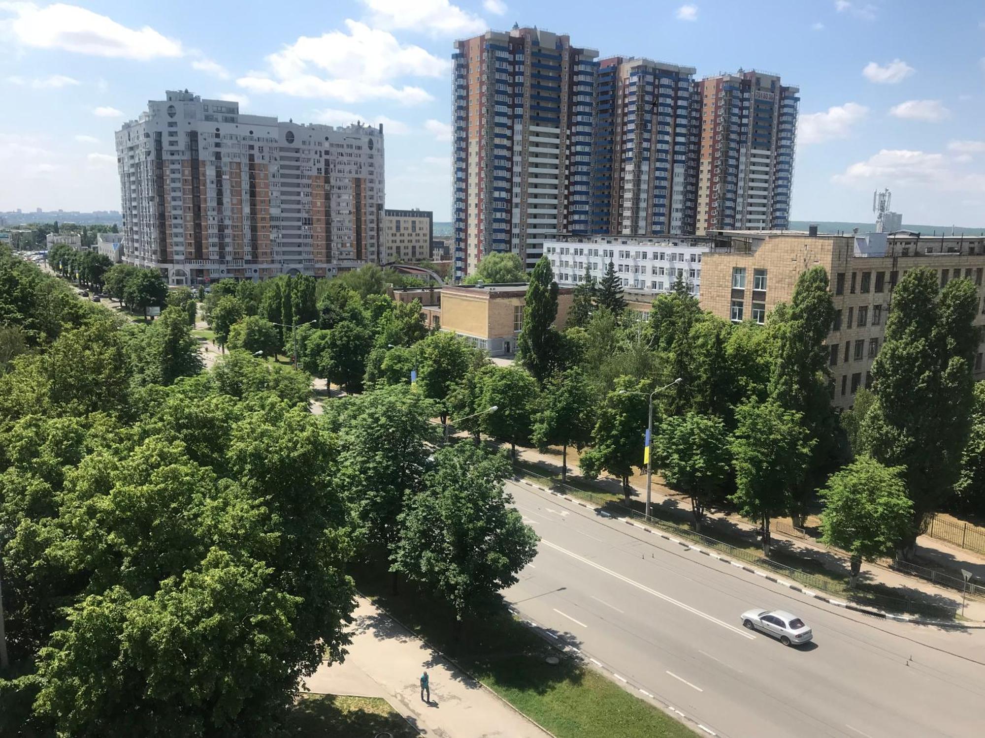 Modern Apartment With Panoramic View Near Metro 23August Harkov Kültér fotó